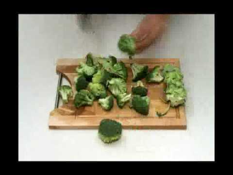 Recette Vido :  decouper un brocoli  