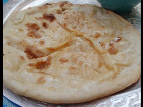Recette Vido : naan au fromage