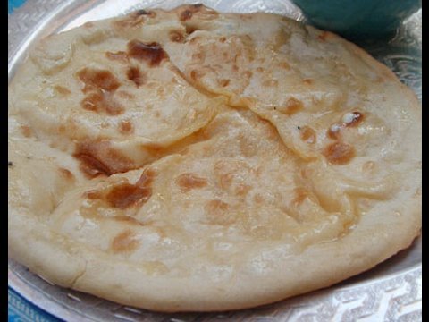 Recette Vido : naan au fromage